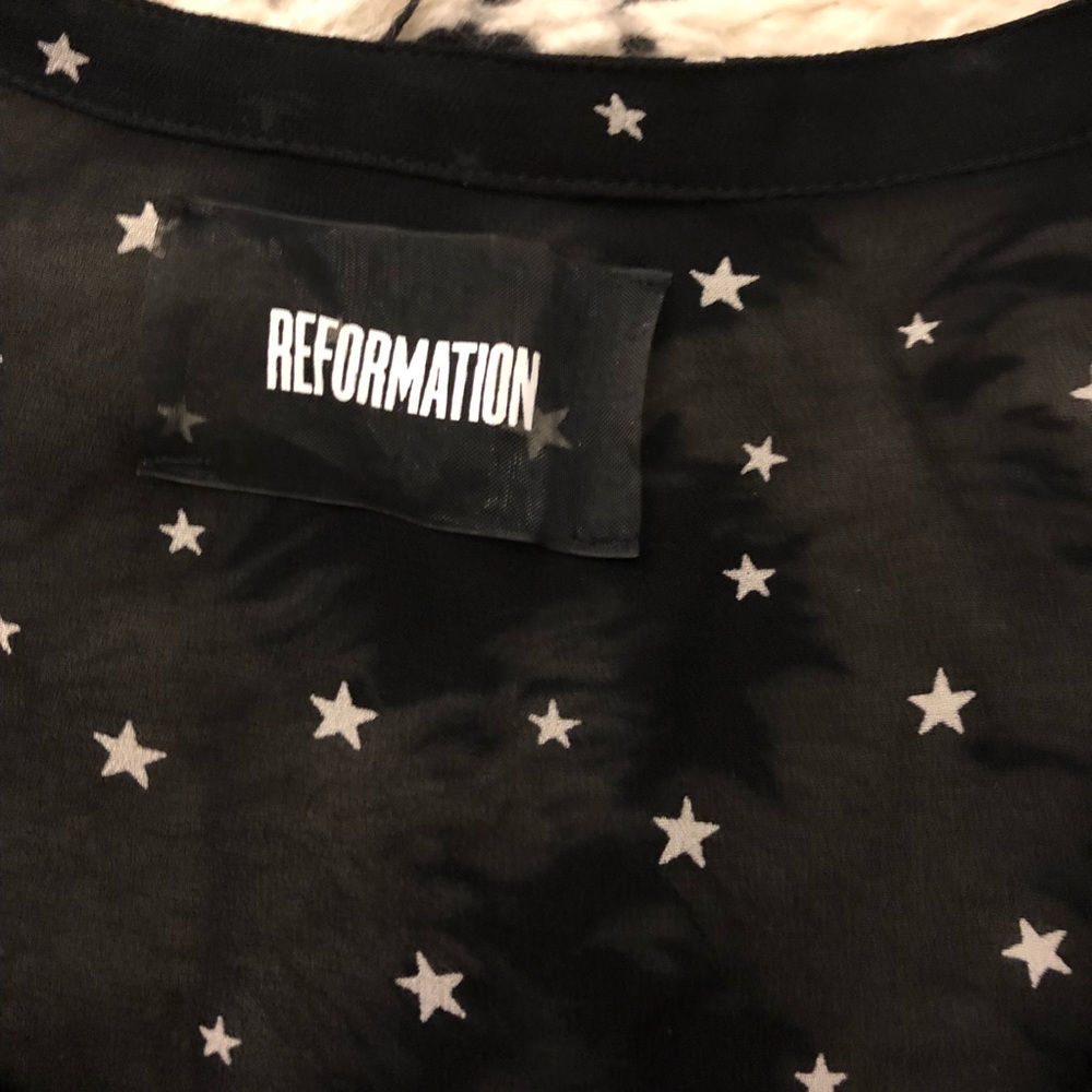 ❌❌SOLD❌❌Reformation Antibes Top - Picture 4 of 4